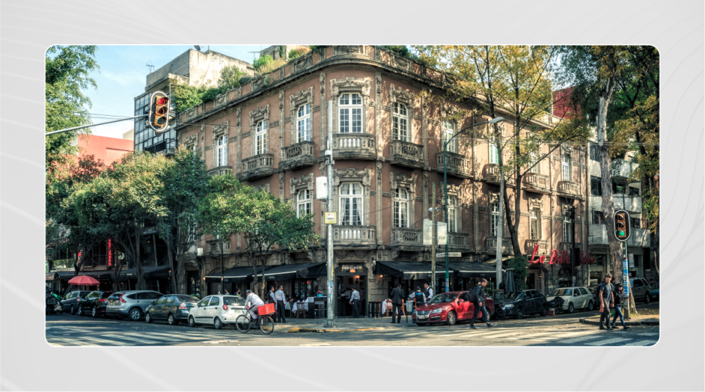 Colonial building in Roma Norte Mexico area, Mexico City.